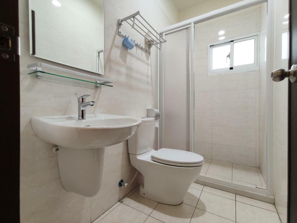 Feng Homestay Zhongpu Extérieur photo